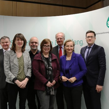 Mehr Informationen zum Thema: Krankheits- und unfallbedingte Fehlzeiten in Österreich